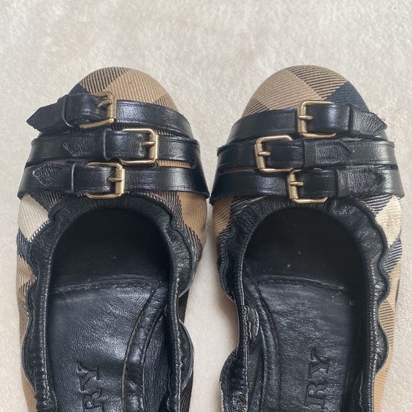 COPY - Burberry plaid print ballet flats - Picture 2 of 6